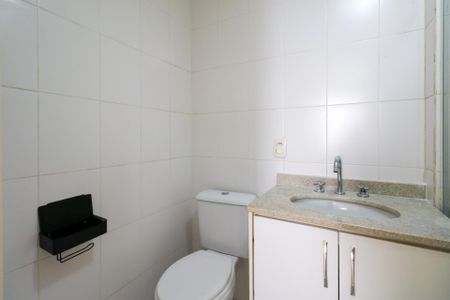 Apartamento para alugar com 70m², 2 quartos e 2 vagasBanheiro da Suíte