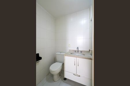 Apartamento para alugar com 70m², 2 quartos e 2 vagasBanheiro da Suíte