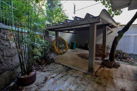 Casa para alugar com 300m², 4 quartos e 4 vagasÁrea externa