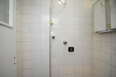Apartamento para alugar com 70m², 2 quartos e 1 vaga Apartamento para alugar com 70m², 2 quartos e 1 vagabanheiro de serviço