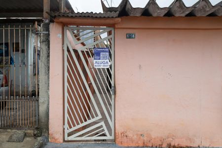 Casa para alugar com 50m², 1 quarto e sem vaga Casa para alugar com 50m², 1 quarto e sem vagaFachada