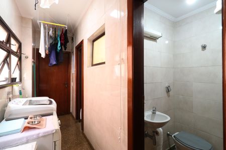 Apartamento à venda com 180m², 4 quartos e 3 vagasÁrea, banheiro e quarto de Serviço