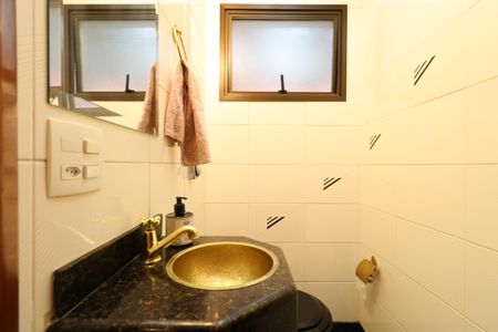 Apartamento à venda com 180m², 4 quartos e 3 vagasLavabo