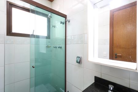 Apartamento à venda com 180m², 4 quartos e 3 vagasBanheiro da suíte 3