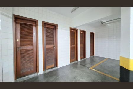Apartamento à venda com 180m², 4 quartos e 3 vagasDeposito Privativo 