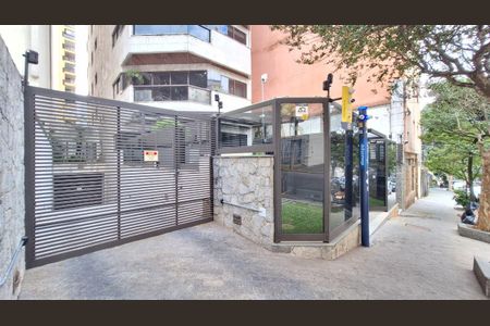 Apartamento à venda com 180m², 4 quartos e 3 vagasFachada 
