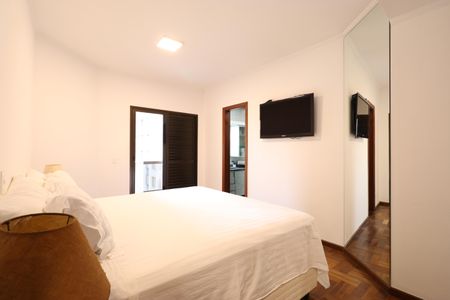 Apartamento à venda com 180m², 4 quartos e 3 vagasSuite 2