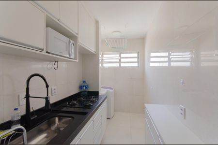 Apartamento à venda com 38m², 1 quarto e 1 vagaCozinha e Área de Serviço