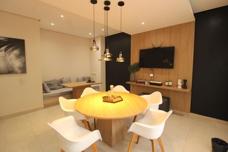 Studio à venda com 27m², 1 quarto e sem vagaÁrea comum - Salão de festas