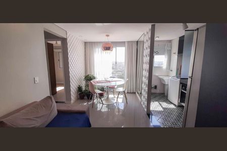 Sala de apartamento para alugar com 2 quartos, 44m² em Conceicao, Osasco