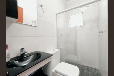 Casa à venda com 191m², 3 quartos e 3 vagasBanheiro 3