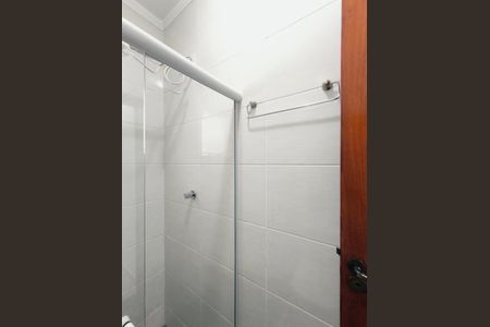 Casa à venda com 191m², 3 quartos e 3 vagasBanheiro 3