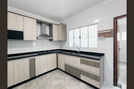 Casa à venda com 191m², 3 quartos e 3 vagasCozinha