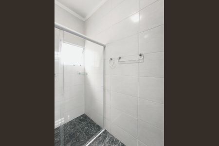 Casa à venda com 191m², 3 quartos e 3 vagasBanheiro 2