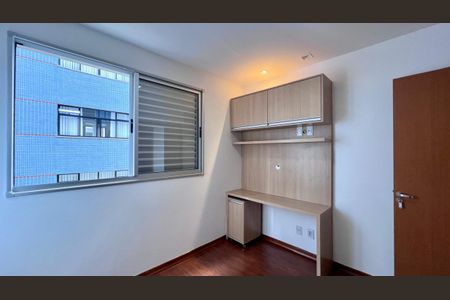 Apartamento à venda com 66m², 2 quartos e 2 vagasquarto 