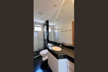 Apartamento à venda com 66m², 2 quartos e 2 vagasbanho