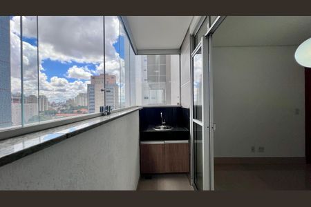 Apartamento à venda com 66m², 2 quartos e 2 vagasVaranda