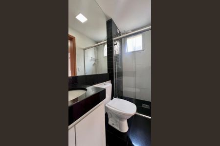 Apartamento à venda com 66m², 2 quartos e 2 vagasbanho