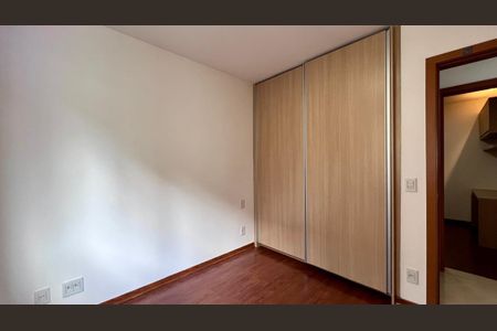 Apartamento à venda com 66m², 2 quartos e 2 vagasquarto 