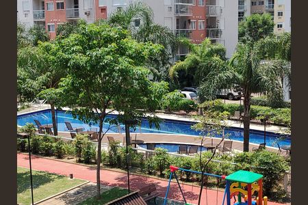 Apartamento para alugar com 56m², 2 quartos e 1 vaga Apartamento para alugar com 56m², 2 quartos e 1 vagaÁrea comum - Piscina