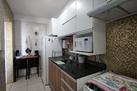 Apartamento para alugar com 56m², 2 quartos e 1 vaga Apartamento para alugar com 56m², 2 quartos e 1 vagaCozinha - Armários
