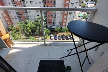 Apartamento para alugar com 56m², 2 quartos e 1 vaga Apartamento para alugar com 56m², 2 quartos e 1 vagaVaranda