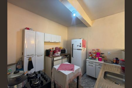 Casa à venda com 70m², 2 quartos e sem vaga