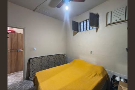 Casa à venda com 70m², 2 quartos e sem vaga