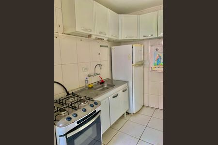 Apartamento para alugar com 76m², 2 quartos e 1 vaga Apartamento para alugar com 76m², 2 quartos e 1 vagaCozinha