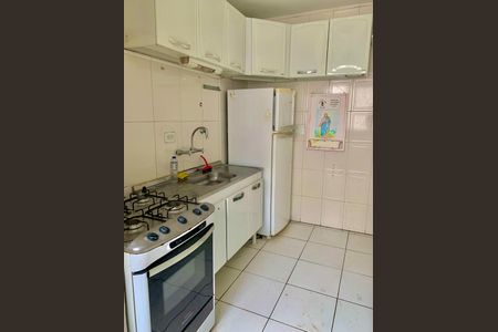 Apartamento para alugar com 76m², 2 quartos e 1 vaga Apartamento para alugar com 76m², 2 quartos e 1 vagaCozinha