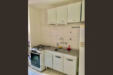 Apartamento para alugar com 76m², 2 quartos e 1 vaga Apartamento para alugar com 76m², 2 quartos e 1 vagaCozinha