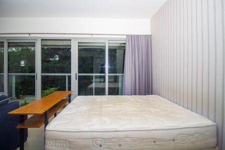 Quarto 1 de kitnet/studio para alugar com 1 quarto, 35m² em Petrópolis, Porto Alegre