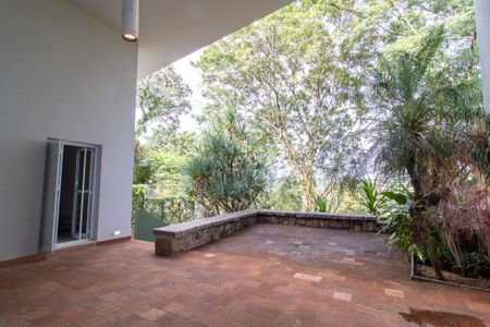 Casa à venda com 385m², 3 quartos e 4 vagas Casa à venda com 385m², 3 quartos e 4 vagasÁrea externa