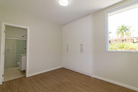 Casa à venda com 385m², 3 quartos e 4 vagas Casa à venda com 385m², 3 quartos e 4 vagasSuite 3