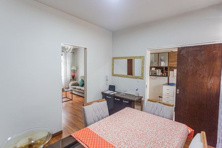 Apartamento à venda com 115m², 3 quartos e 2 vagasCopa