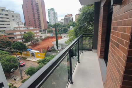 Apartamento à venda com 74m², 2 quartos e 2 vagas Apartamento à venda com 74m², 2 quartos e 2 vagasSacada da suíte