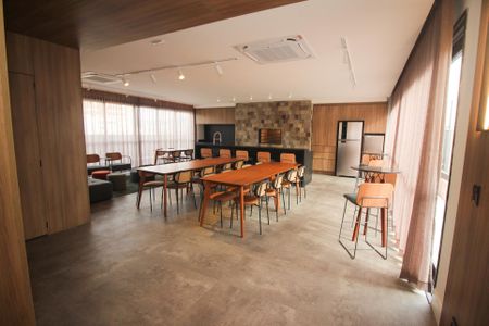 Apartamento à venda com 74m², 2 quartos e 2 vagas Apartamento à venda com 74m², 2 quartos e 2 vagasÁrea comum - Salão de festas