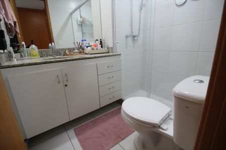 Apartamento à venda com 70m², 3 quartos e 1 vagaBanheiro da Suíte