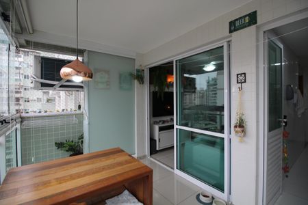 Apartamento à venda com 70m², 3 quartos e 1 vagaVaranda