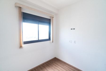 Quarto de kitnet/studio para alugar com 1 quarto, 27m² em Vila Santa Catarina, São Paulo