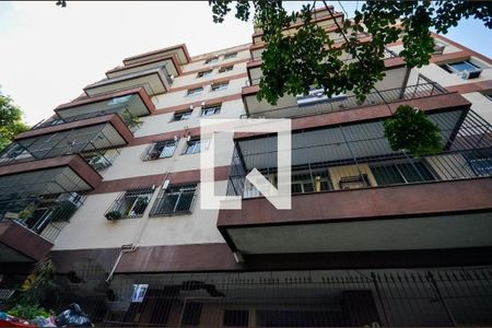 Apartamento à venda com 86m², 2 quartos e 1 vagaFachada