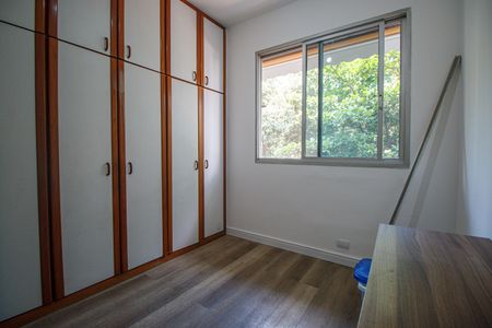 Apartamento à venda com 86m², 2 quartos e 1 vagaQuarto 2