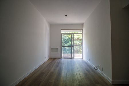 Sala de apartamento à venda com 2 quartos, 86m² em Tijuca, Rio de Janeiro