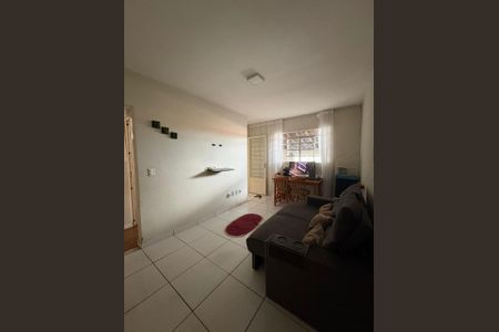 Sala de casa para alugar com 2 quartos, 56m² em Loteamento Parque Centenario, Campinas