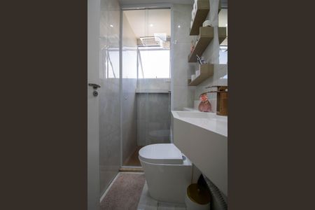 Apartamento para alugar com 43m², 2 quartos e sem vaga Apartamento para alugar com 43m², 2 quartos e sem vagaBanheiro