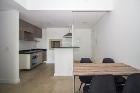 Sala de apartamento para alugar com 1 quarto, 42m² em Petrópolis, Porto Alegre