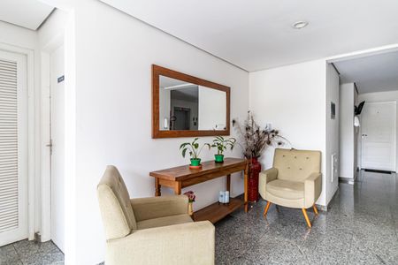 Apartamento à venda com 47m², 2 quartos e 1 vagaHall