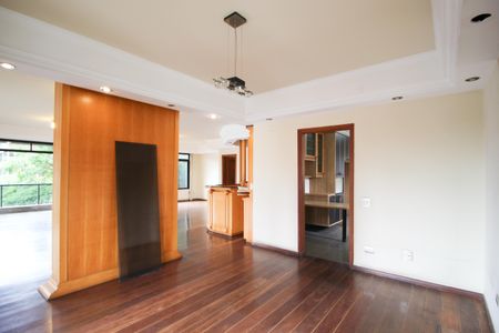 Apartamento à venda com 280m², 4 quartos e 3 vagasSala de Jantar