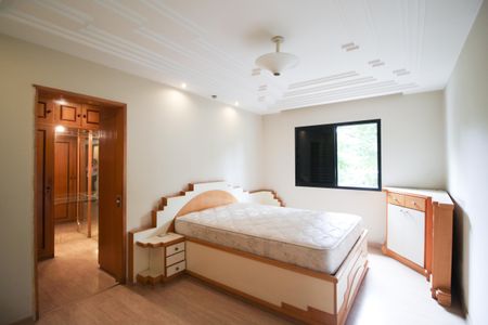 Apartamento à venda com 280m², 4 quartos e 3 vagasSuíte 1