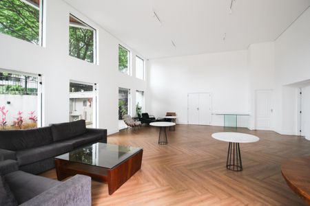 Apartamento à venda com 280m², 4 quartos e 3 vagasÁrea comum - Salão de festas
